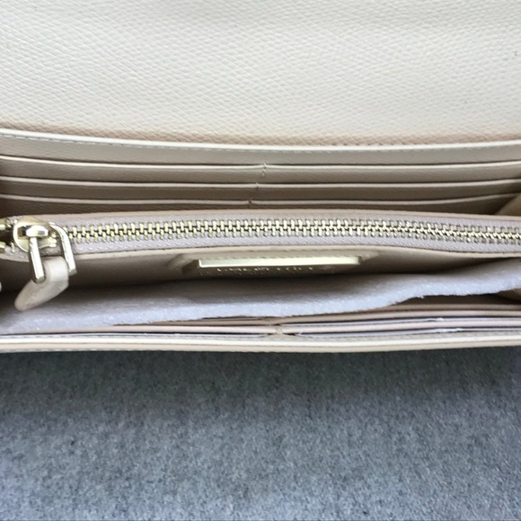 NWOT Valentino crème envelope leather wallet - Picture 3 of 7